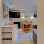 Apartment Fermes Du Montenvers B2, Alpes Agency, Chamonix, Sleeps 4-5 Chamonix